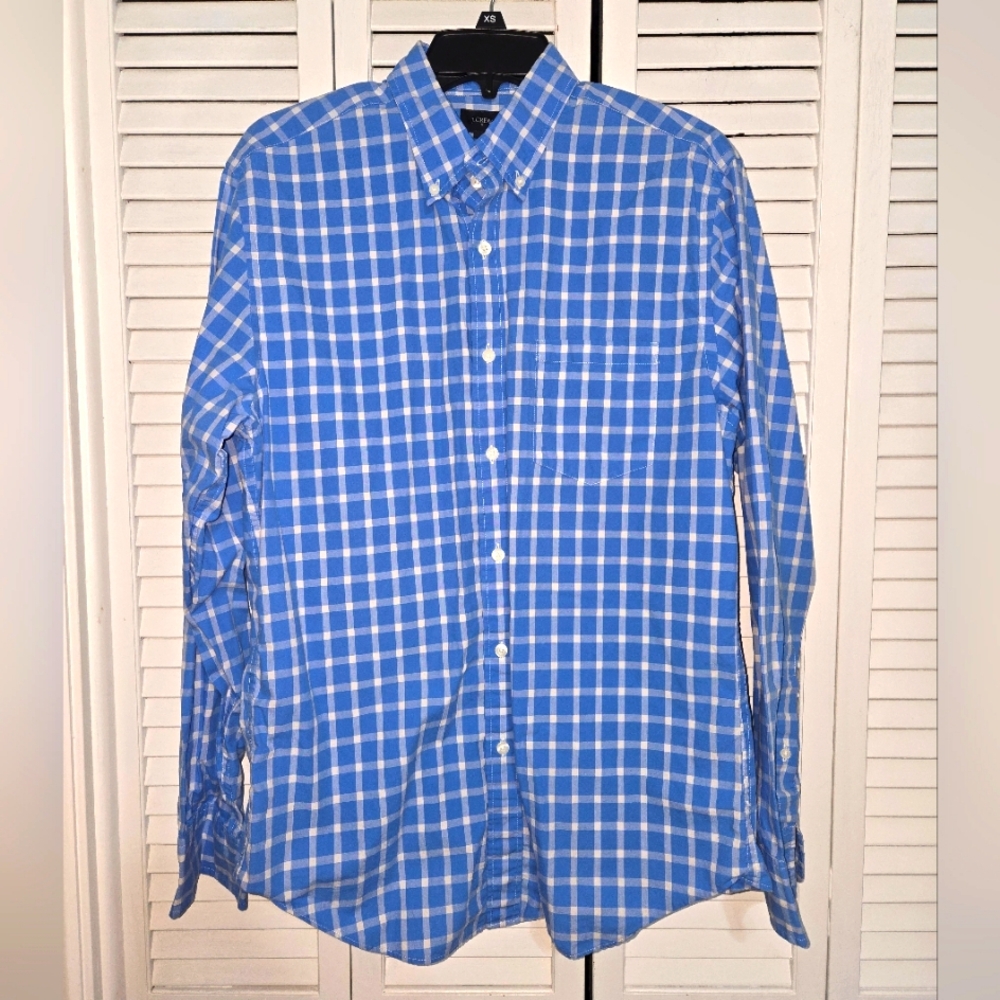 J. Crew Men's M Blue and White Casual Button Down Shirt